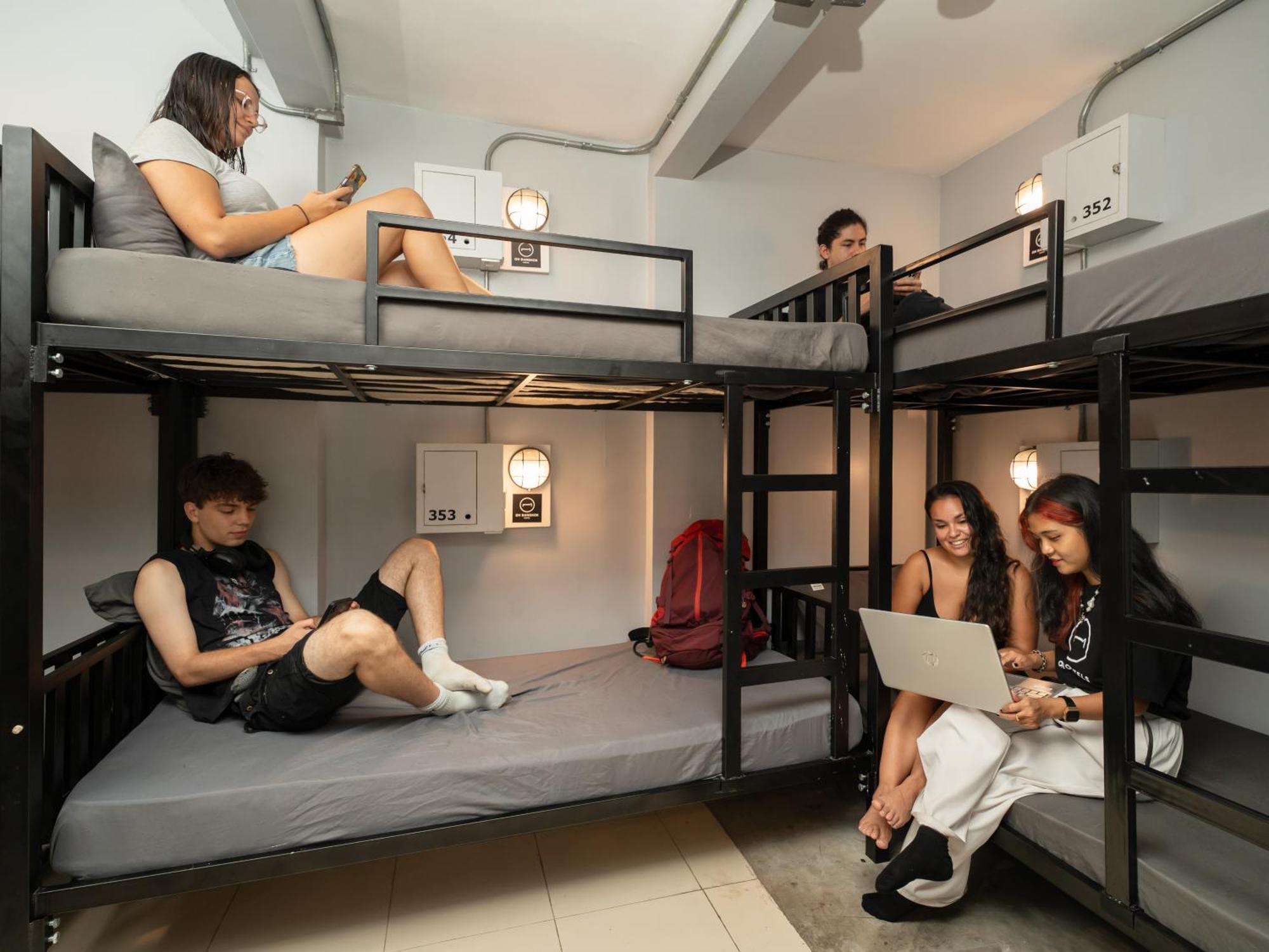 Oh Hostels - Bangkok Kültér fotó